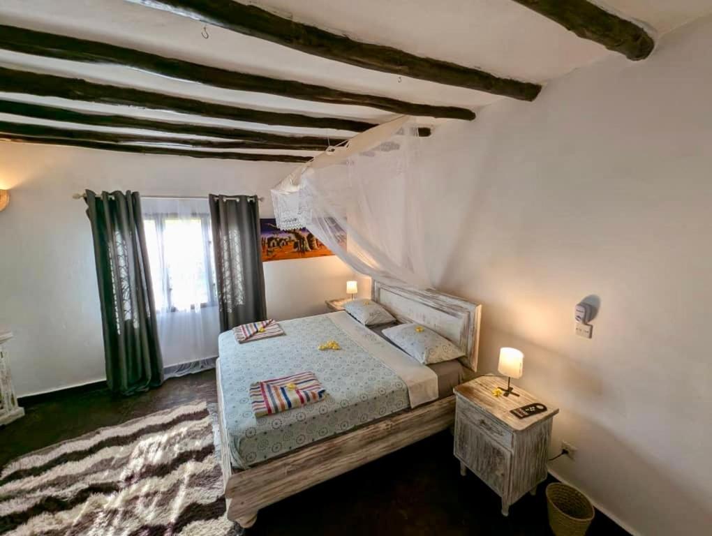White Nyumba Malindi Apartment Bagian luar foto